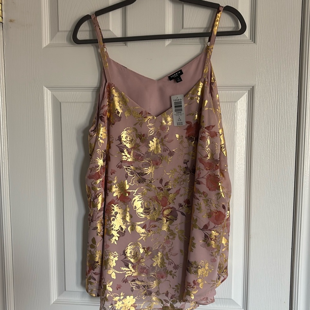 TORRID SIZE 1 Pink and Gold TANK